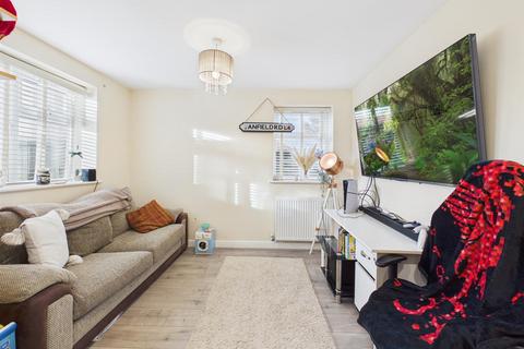 3 bedroom end of terrace house for sale, Sewerby Court, Bridlington