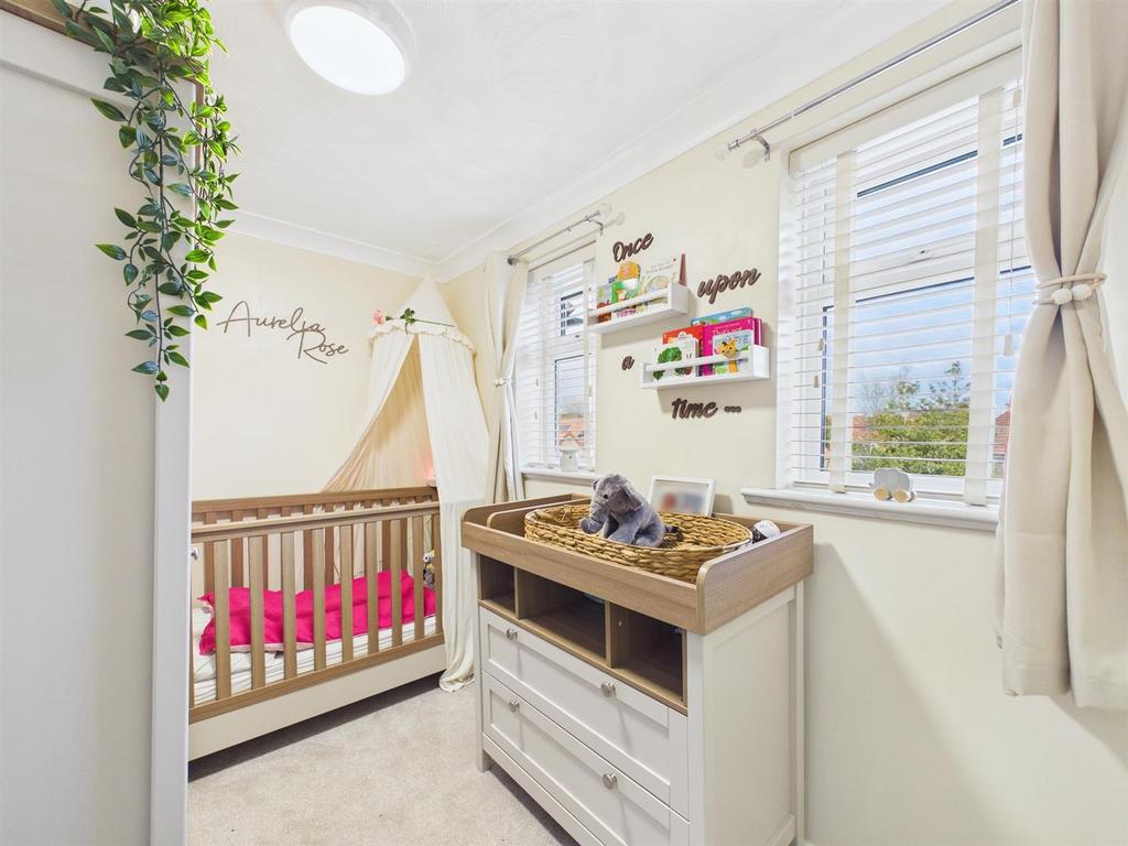 Bedroom: