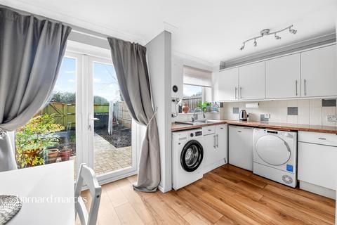 3 bedroom terraced house for sale, Greenwood Drive, Redhill