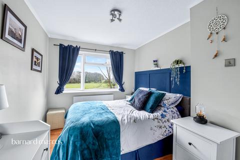 3 bedroom terraced house for sale, Greenwood Drive, Redhill