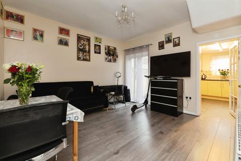 2 bedroom terraced house for sale, Thorpe Road, Barking