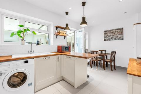 2 bedroom end of terrace house for sale, Windsor Drive, Hertford SG14