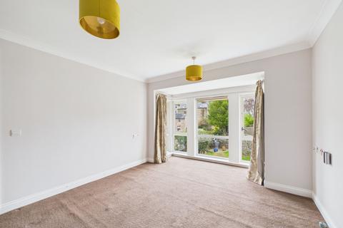 undefined, St. John Street, Matlock DE4