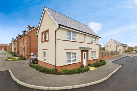 3 bedroom detached house for sale, Coniston Avenue, Eastbourne