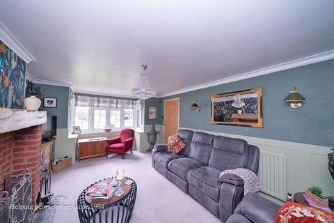 3 bedroom house for sale, Parkside Lane, Cannock WS11