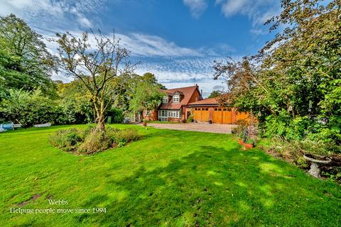 3 bedroom house for sale, Parkside Lane, Cannock WS11