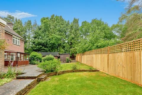 undefined, Green Lane, Worth, Crawley