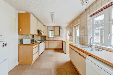 undefined, Green Lane, Worth, Crawley