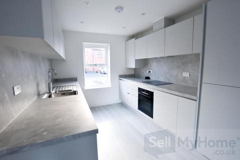 3 bedroom townhouse for sale, Charnian Way, Shepshed, Loughborough