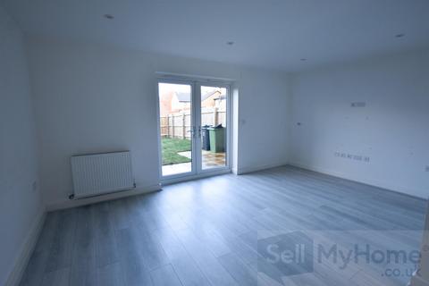 3 bedroom townhouse for sale, Charnian Way, Shepshed, Loughborough