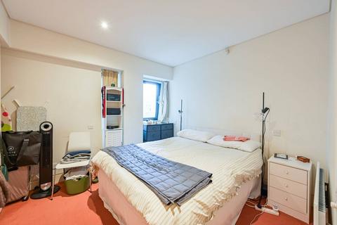 1 bedroom flat to rent, Britton Street, Clerkenwell, London, EC1M