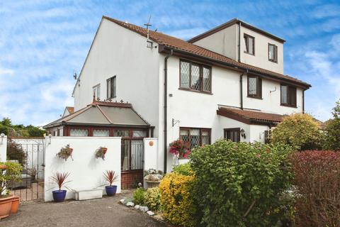 1 bedroom semi-detached house for sale, Bridesvale Gardens, St. Brides Wentlooge, Newport