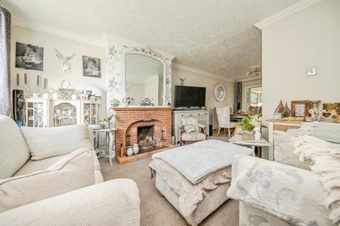 3 bedroom semi-detached house for sale, Orchard Close, Great Oakley, Harwich