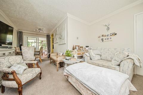 3 bedroom semi-detached house for sale, Orchard Close, Great Oakley, Harwich