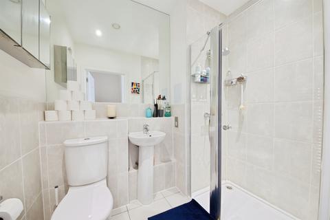 3 bedroom flat for sale, Hatton Road, WEMBLEY