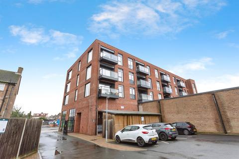 2 bedroom flat for sale, Essoldo Close, HARROW