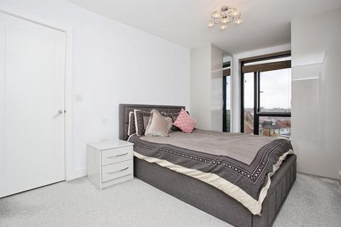 2 bedroom flat for sale, Essoldo Close, HARROW