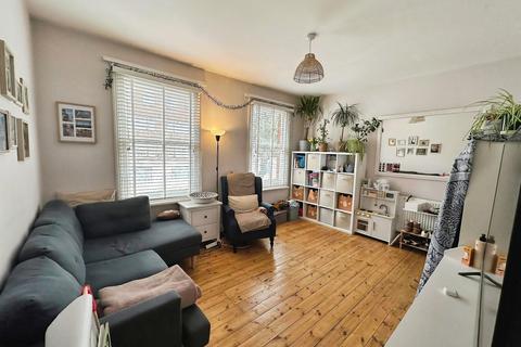 3 bedroom terraced house for sale, Byron Road, Harrow