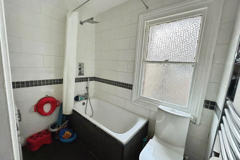3 bedroom terraced house for sale, Byron Road, Harrow