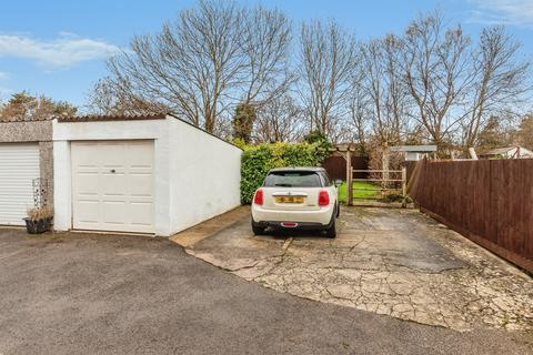 4 bedroom semi-detached house for sale, Cadbury Heath Road, Bristol