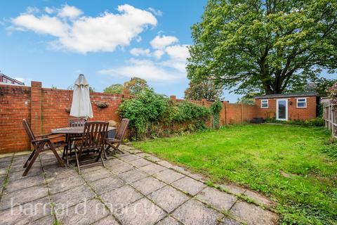 undefined, Sutton Way, Heston