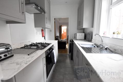 2 bedroom terraced house for sale, Cranmer Street, Leicester, Leicestershire
