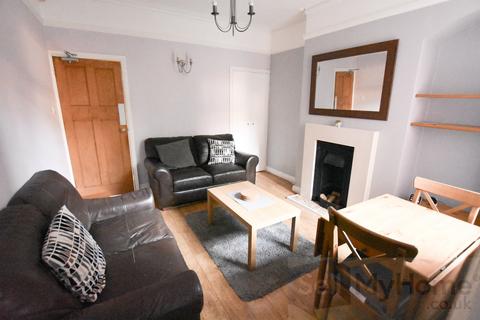 2 bedroom terraced house for sale, Cranmer Street, Leicester, Leicestershire