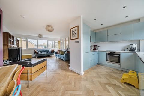 4 bedroom townhouse for sale, Breamwater Gardens, Richmond, TW10