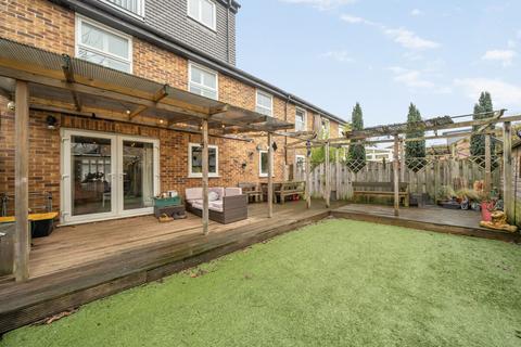 5 bedroom semi-detached house for sale, Thamesgate Close, Richmond, TW10