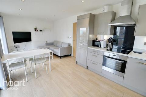 1 bedroom apartment to rent, Wideford Drive, ROMFORD