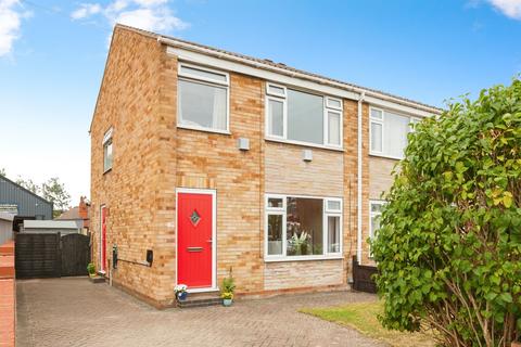 undefined, Newton Close, WAKEFIELD