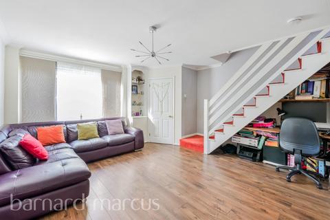 3 bedroom end of terrace house for sale, Ryelands Close, Caterham