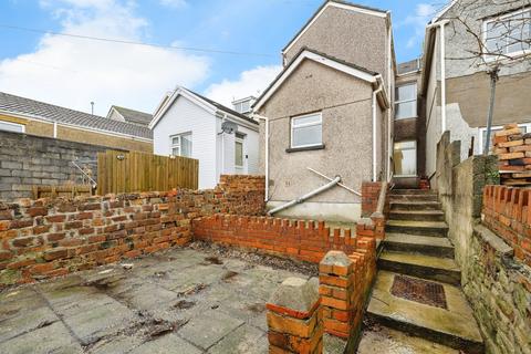 3 bedroom terraced house for sale, Frondeg Terrace, Llanelli