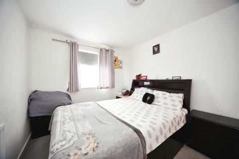 2 bedroom flat for sale, Bongrace Walk, Luton
