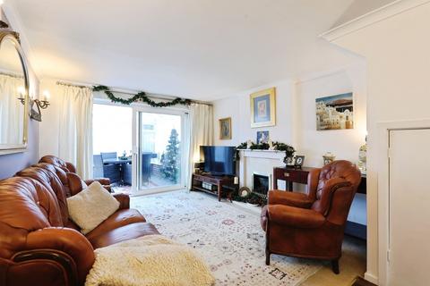 undefined, Lysander Close, Wellesbourne, Warwick