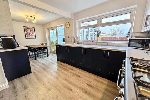 undefined, Wetenhall Drive, Leek