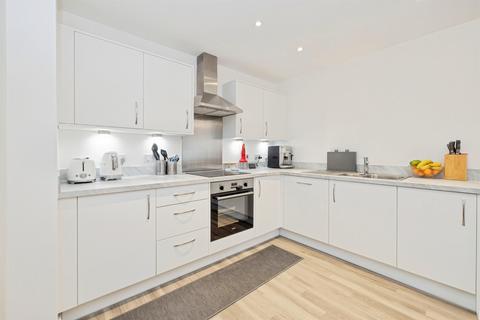 2 bedroom apartment for sale, Colnebank Drive, Watford