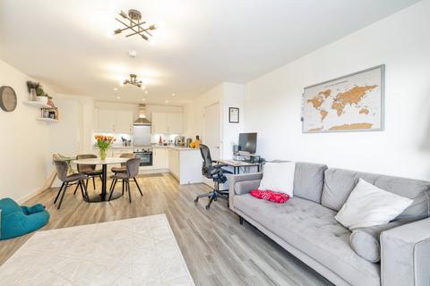 2 bedroom apartment for sale, Colnebank Drive, Watford
