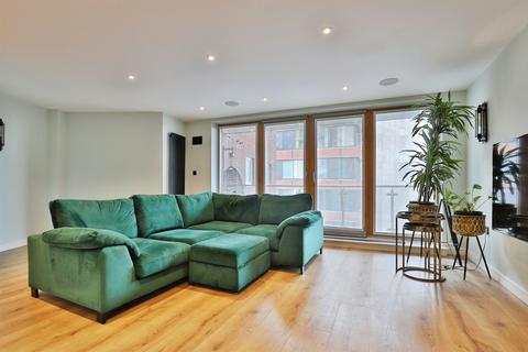 1 bedroom flat for sale, Richmond Hill Drive, Bournemouth