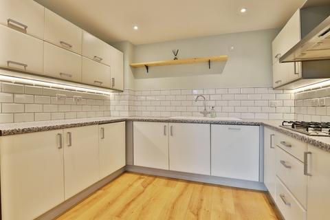1 bedroom flat for sale, Richmond Hill Drive, Bournemouth