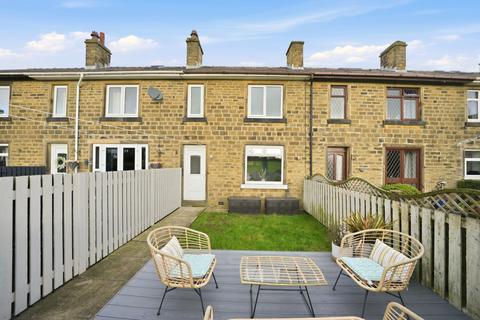 3 bedroom terraced house for sale, Denby Lane Crescent, Grange Moor, WF4
