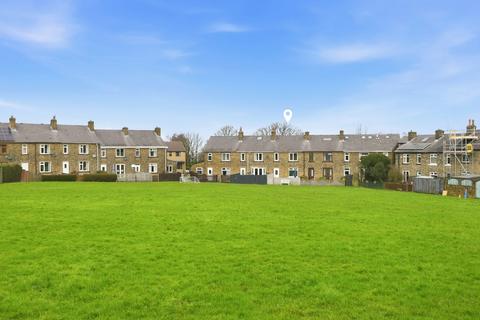 3 bedroom terraced house for sale, Denby Lane Crescent, Grange Moor, WF4