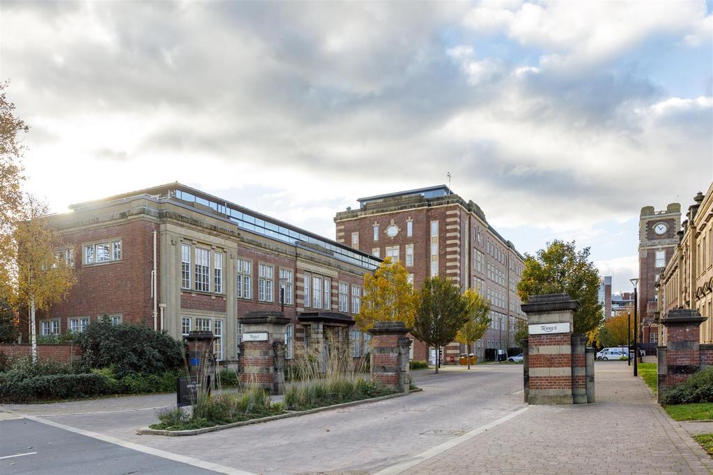Residence - External.jpg
