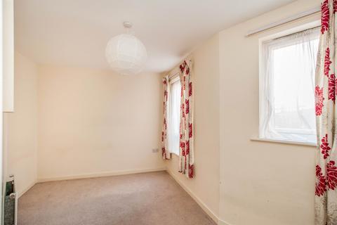 2 bedroom apartment for sale, Pumphouse Crescent, Watford