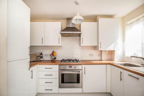 2 bedroom apartment for sale, Pumphouse Crescent, Watford