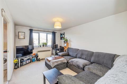 undefined, Scammell Way, Watford
