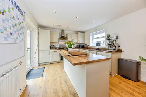 4 bedroom detached house for sale, Sissons Close, Barnack, Stamford