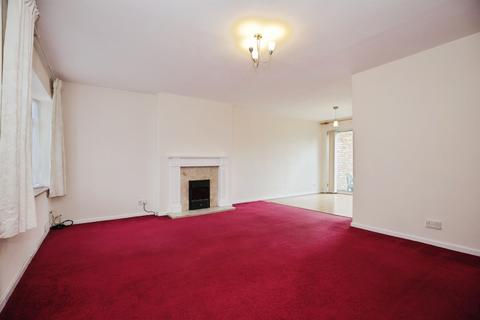 3 bedroom terraced house for sale, The Spinney, Leamington Spa