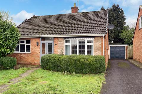 4 bedroom detached bungalow for sale, Cedar Gardens, Kinver, Stourbridge