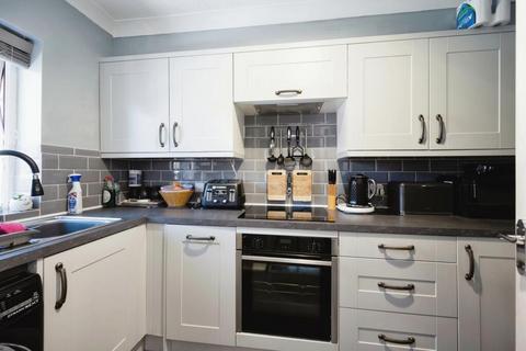 2 bedroom flat for sale, Elm Grove, Hayling Island